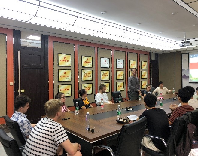 动漫色情网站