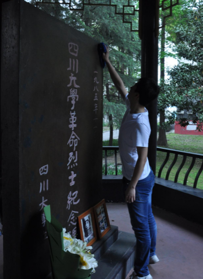 动漫色情网站